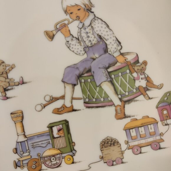 Antique Vohenstrauss Bavaria Johann Seltmann Germany Vintage Plate - Picture 2 of 5